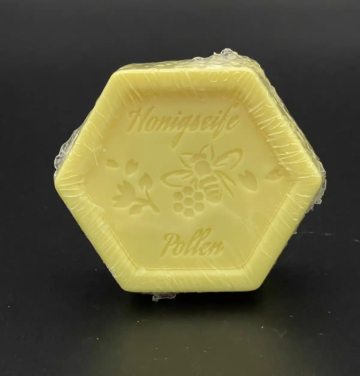 Honigseife mit Pollen